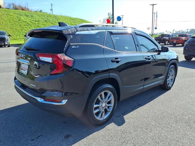 Used 2022 GMC Terrain SLT AWD/4WD image 4
