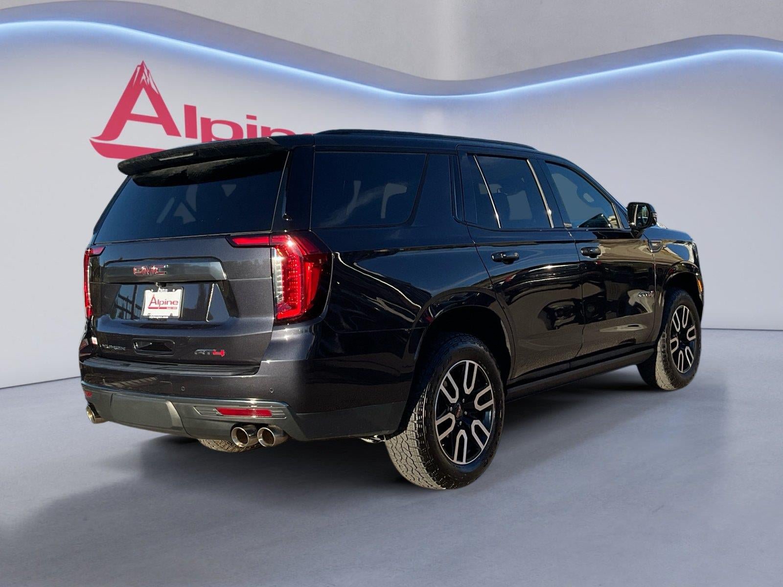Certified 2024 GMC Yukon AT4 w/ AT4 Premium Package AWD/4WD image 5