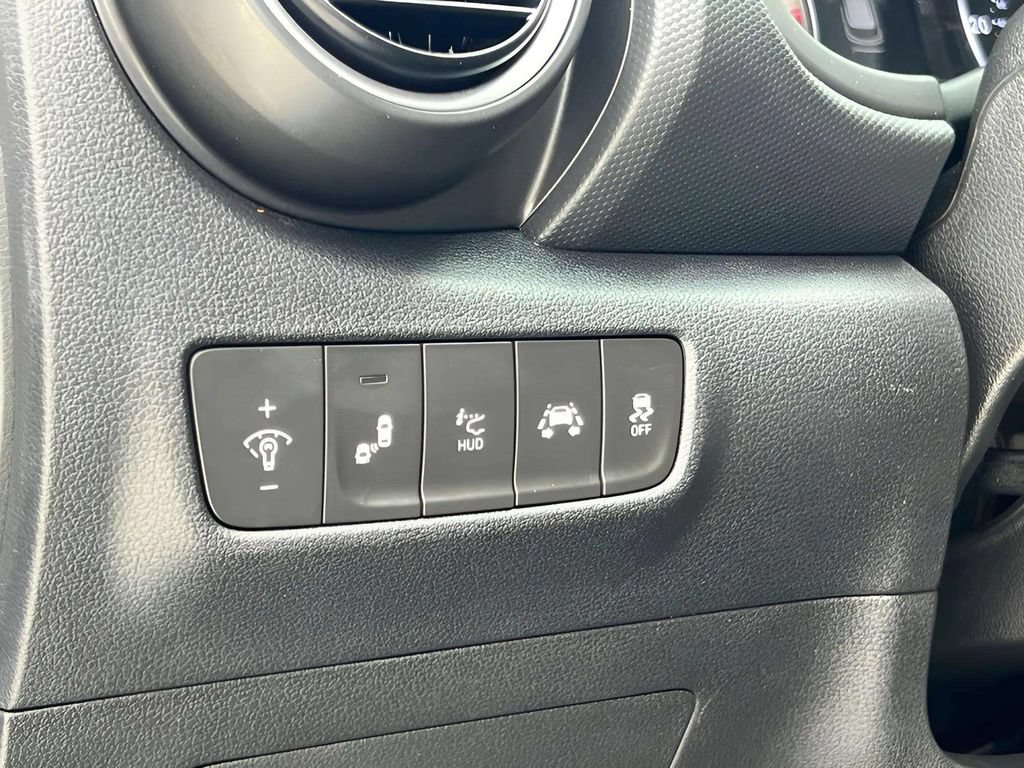 Used 2020 Hyundai Kona Ultimate FWD image 26