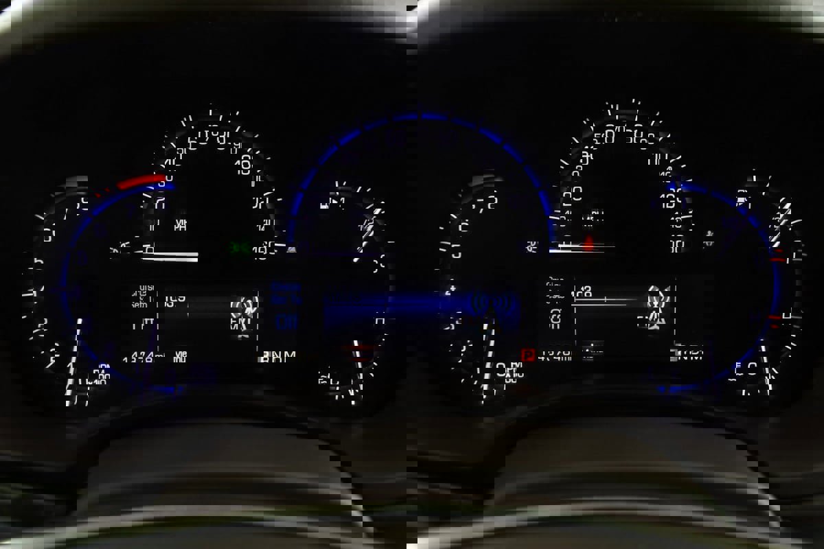 Used 2014 Cadillac ATS Luxury w/ Cold Weather Package image 18