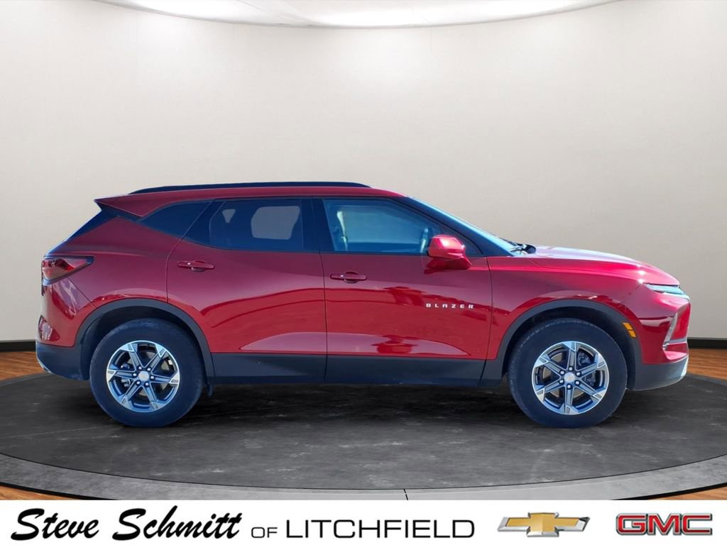Certified 2024 Chevrolet Blazer LT w/ Convenience Package FWD image 8