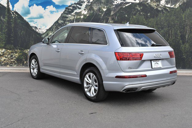 Used 2019 Audi Q7 3.0T Premium AWD/4WD image 9