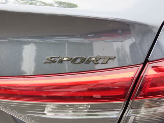 Used 2022 Honda Civic Sport image 8