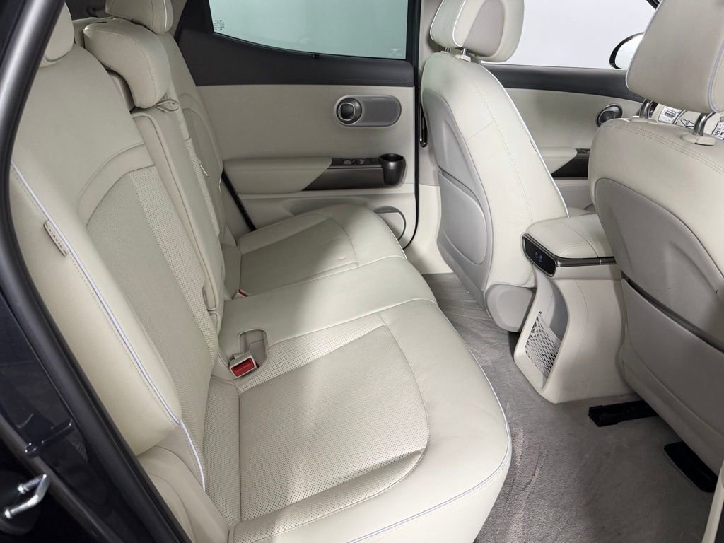 Used 2025 Genesis GV60 Advanced image 31