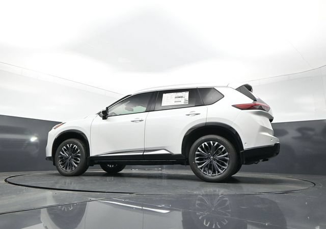 New 2026 Nissan Rogue Platinum w/ Tech Package AWD/4WD image 24