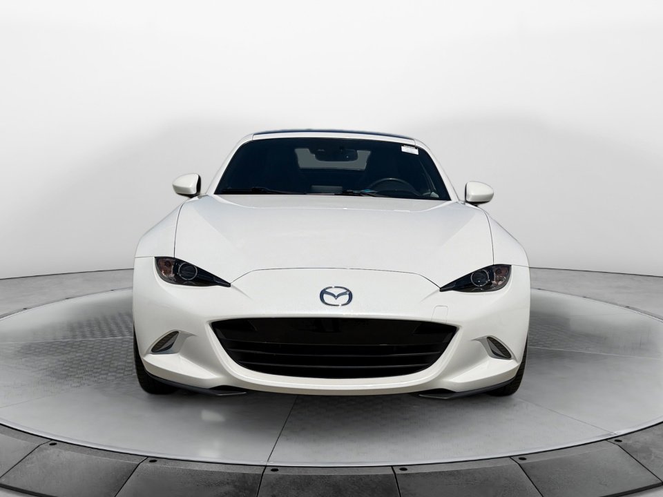 Used 2022 MAZDA MX-5 Miata RF Grand Touring RWD image 2