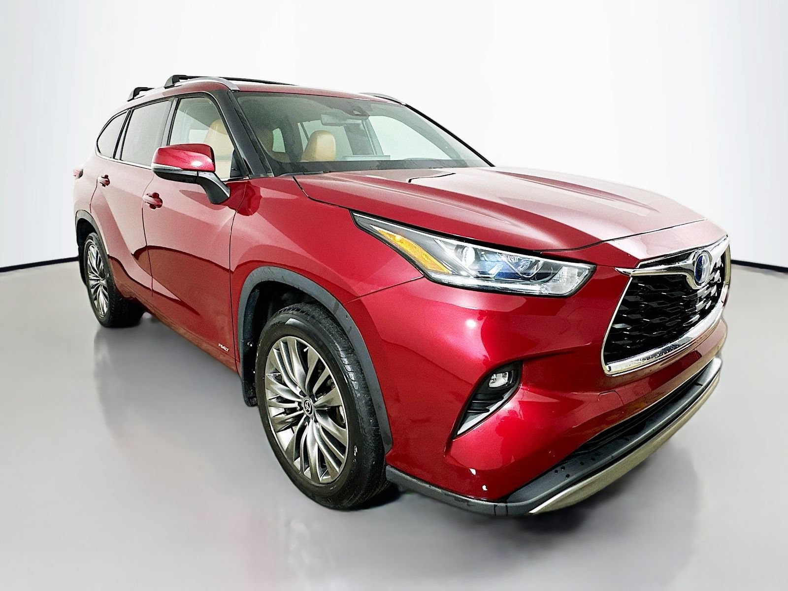 Used 2022 Toyota Highlander Platinum AWD/4WD image 3