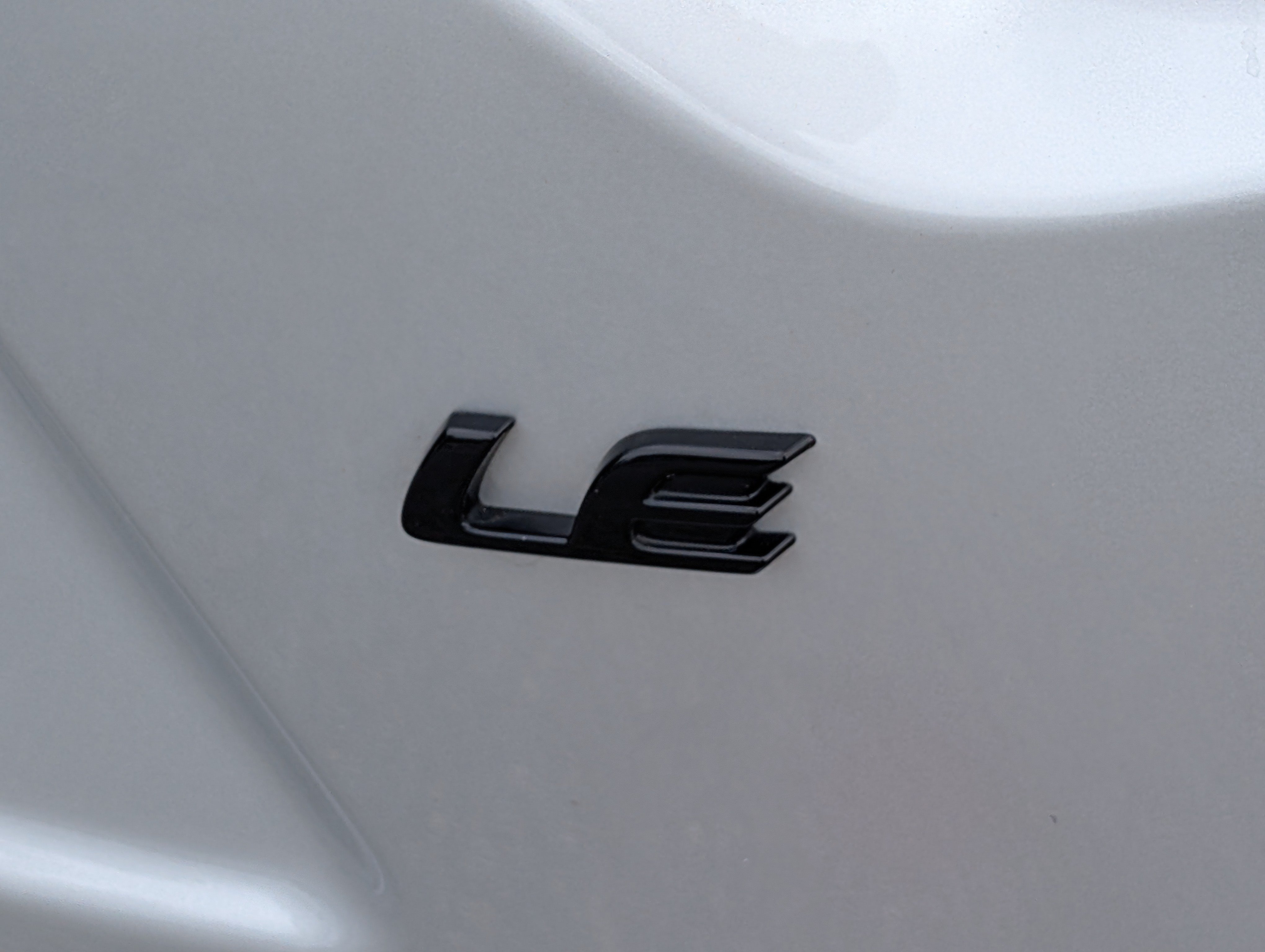 Used 2026 Toyota Corolla LE w/ LE Premium Package FWD image 9