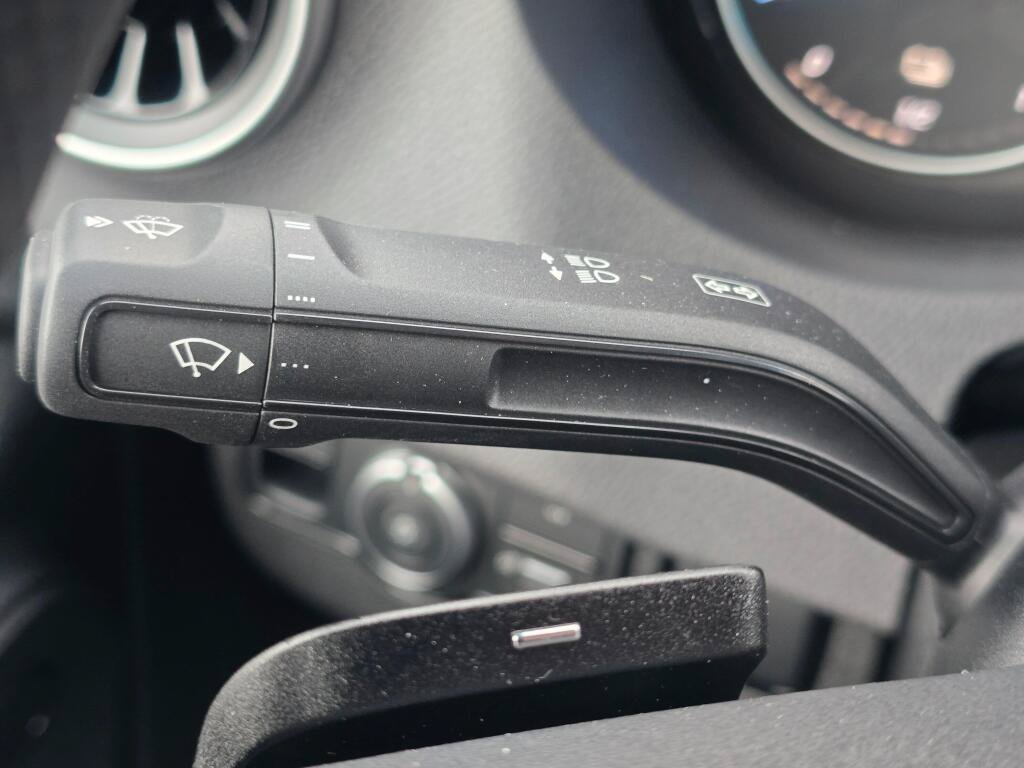 New 2025 Mercedes-Benz eSprinter 170 Cargo image 36