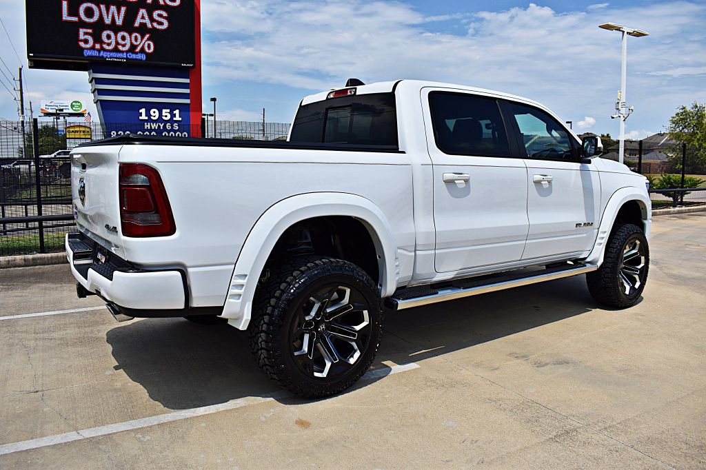 Used 2024 RAM 1500 Laramie image 5