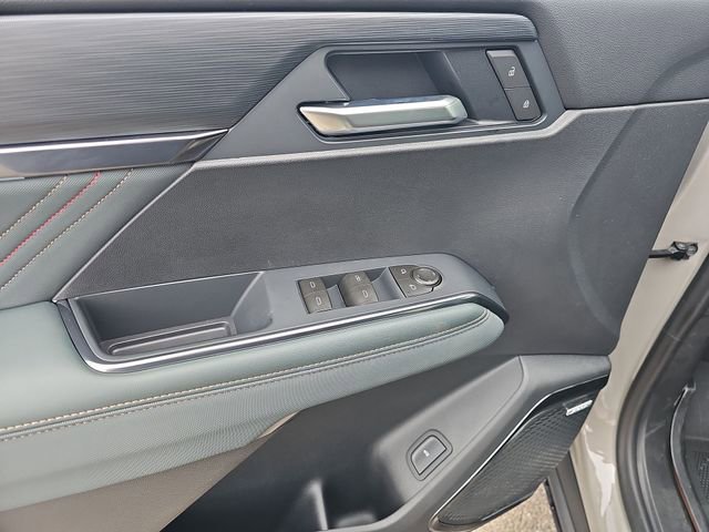 New 2026 GMC Acadia AT4 w/ Luxury Package AWD/4WD image 23