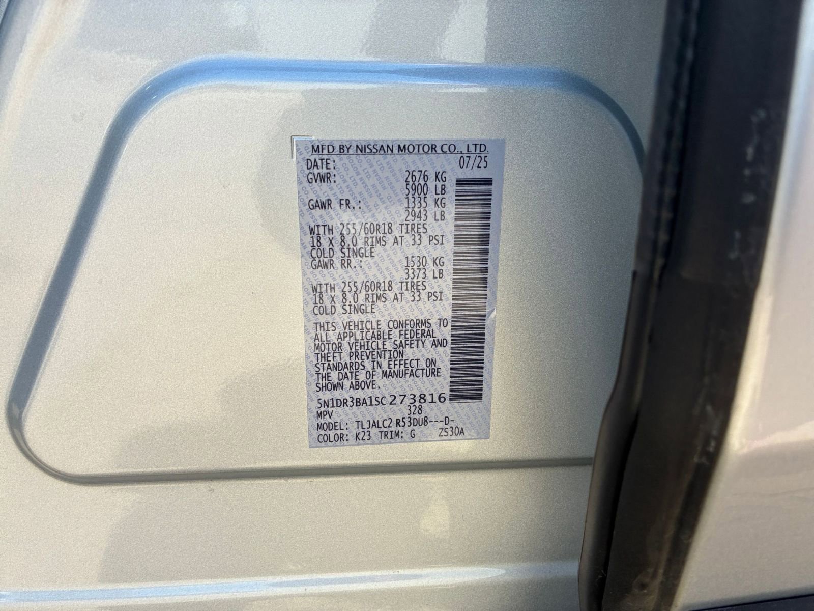 Used 2025 Nissan Pathfinder SV image 32