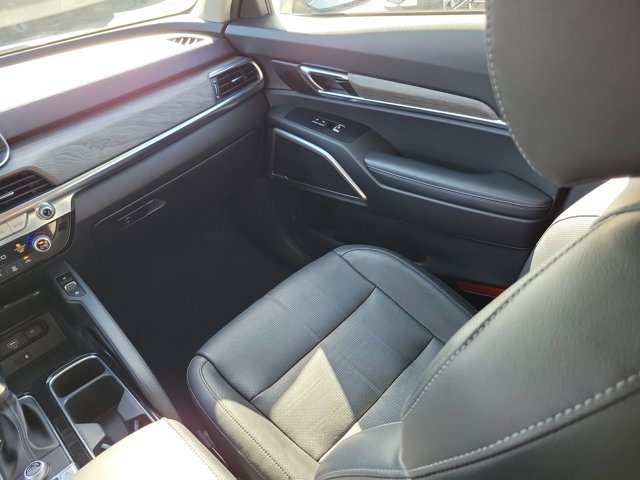 Used 2022 Kia Telluride EX w/ EX Premium Package image 4