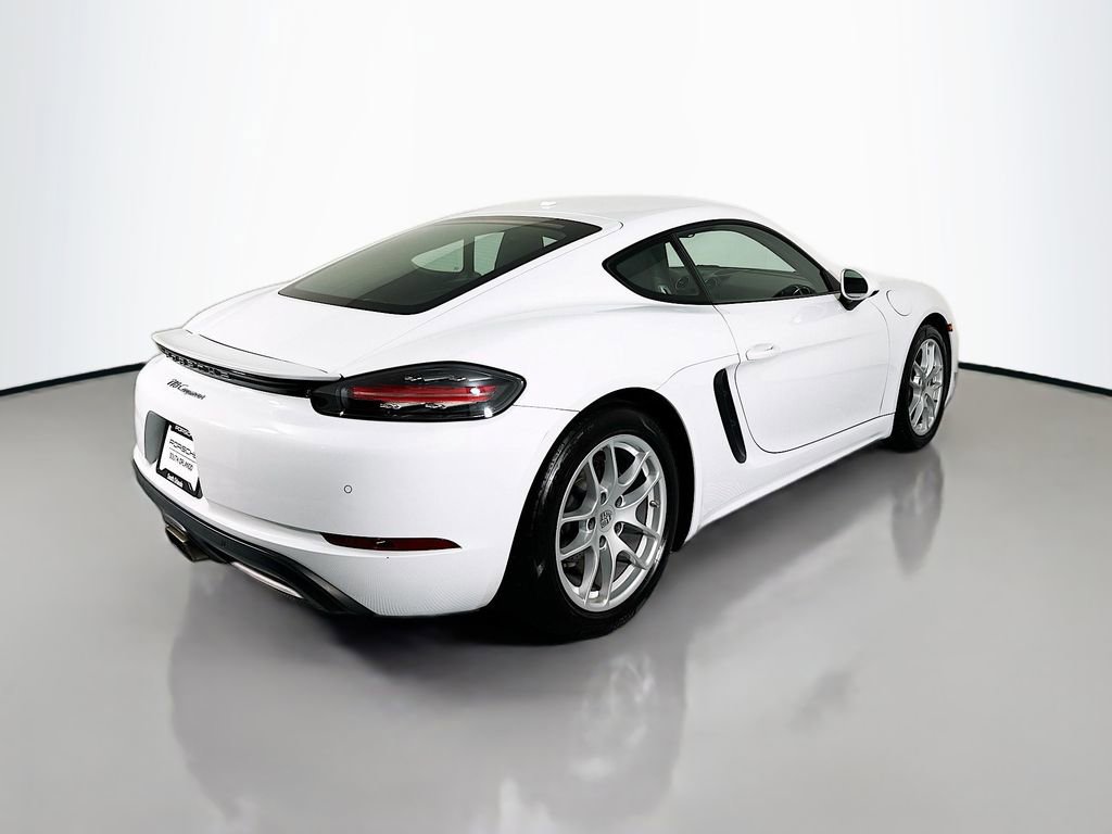 Used 2018 Porsche 718 Cayman RWD image 9