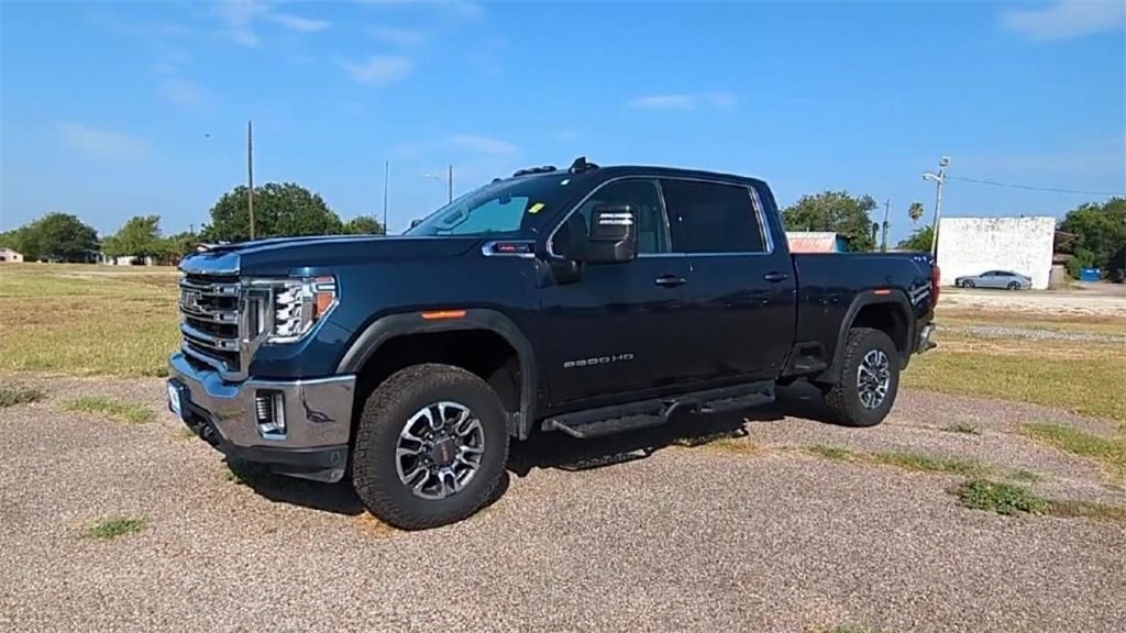 Certified 2023 GMC Sierra 2500 SLE w/ SLE Value Package; image 4