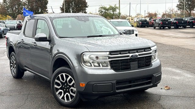 Certified 2022 Ford Maverick Lariat w/ Lariat Luxury Package image 2