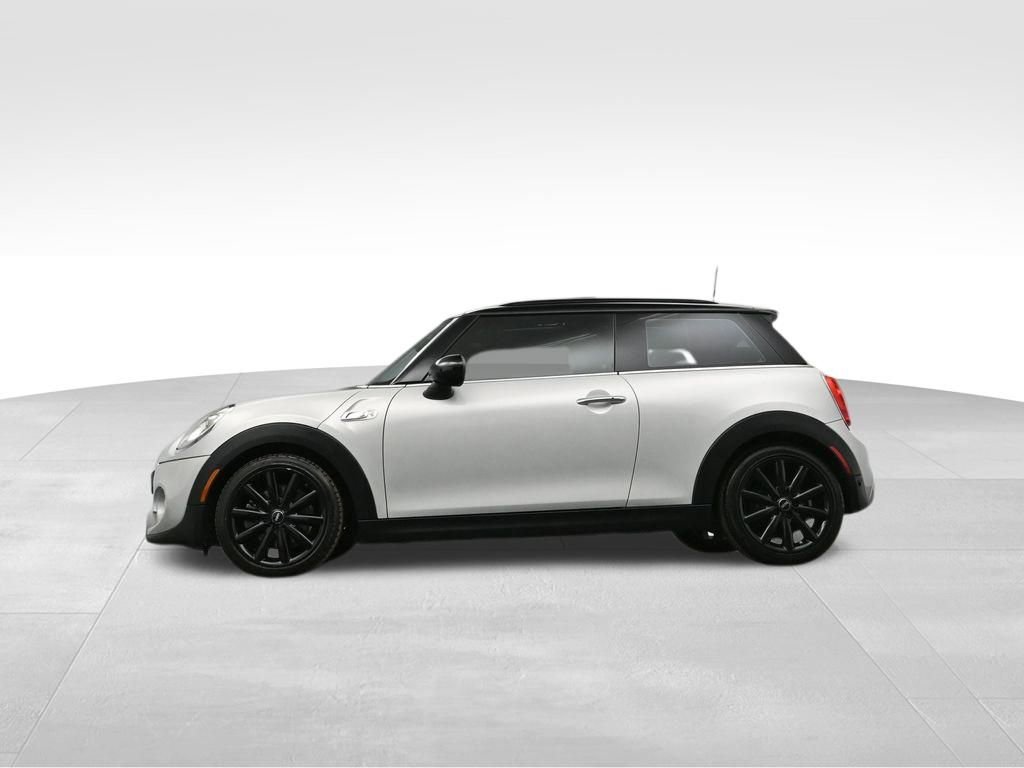 Used 2018 MINI Cooper S image 29