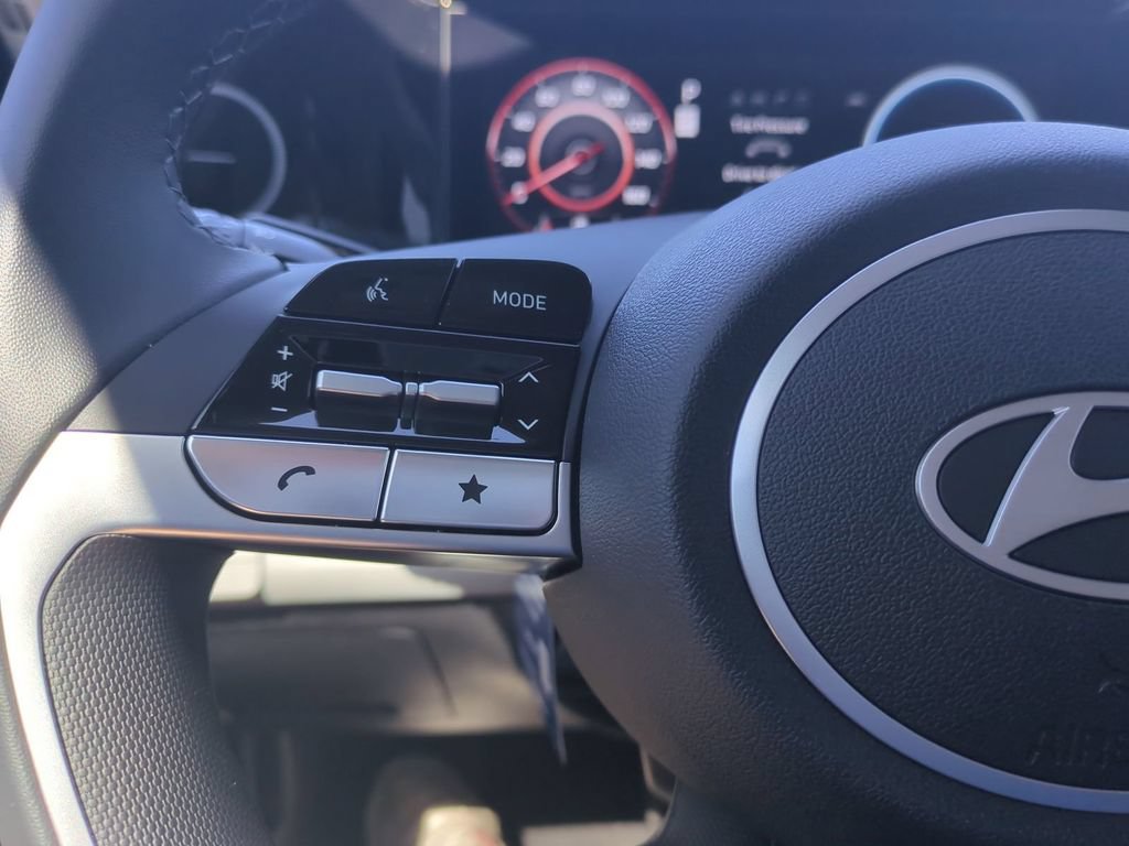 New 2026 Hyundai Elantra Limited image 31