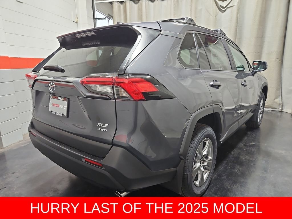 New 2025 Toyota RAV4 XLE image 7