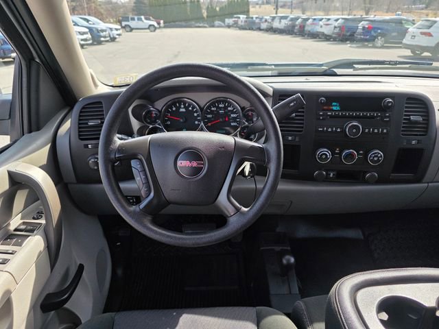 Used 2013 GMC Sierra 2500 W/T w/ Snow Plow Prep Package image 19