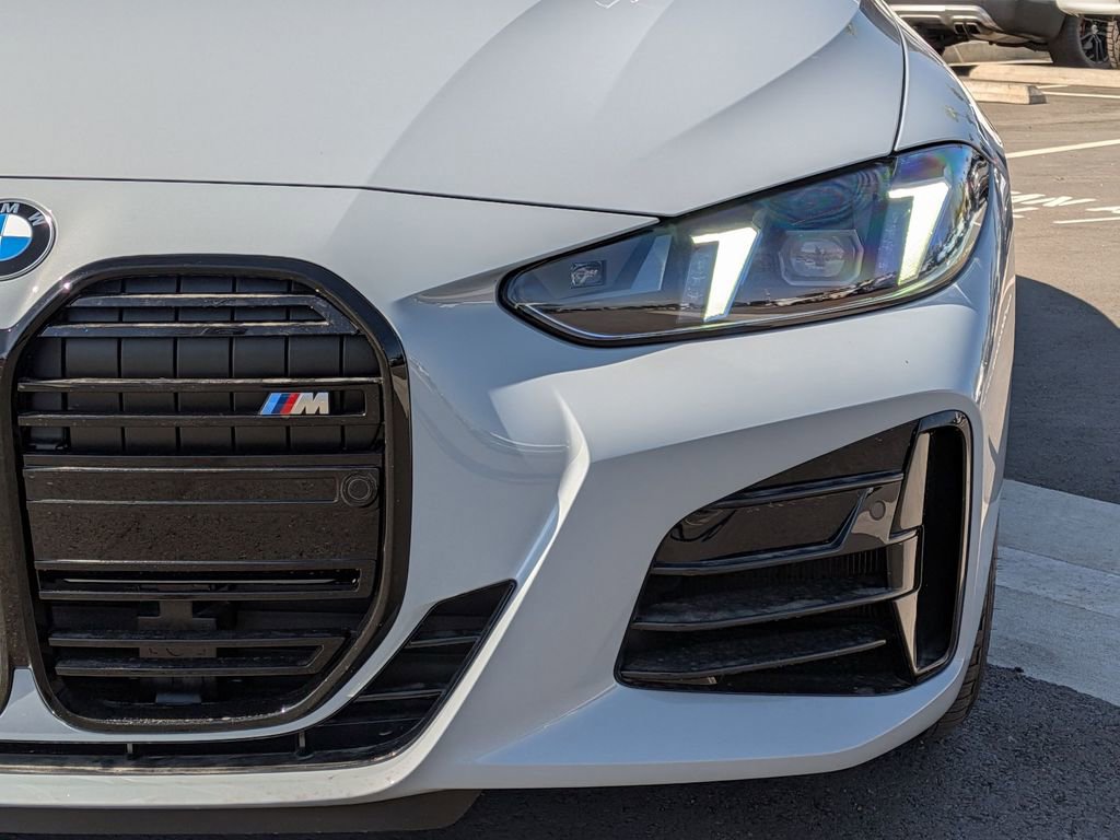 New 2026 BMW M440i Convertible image 18