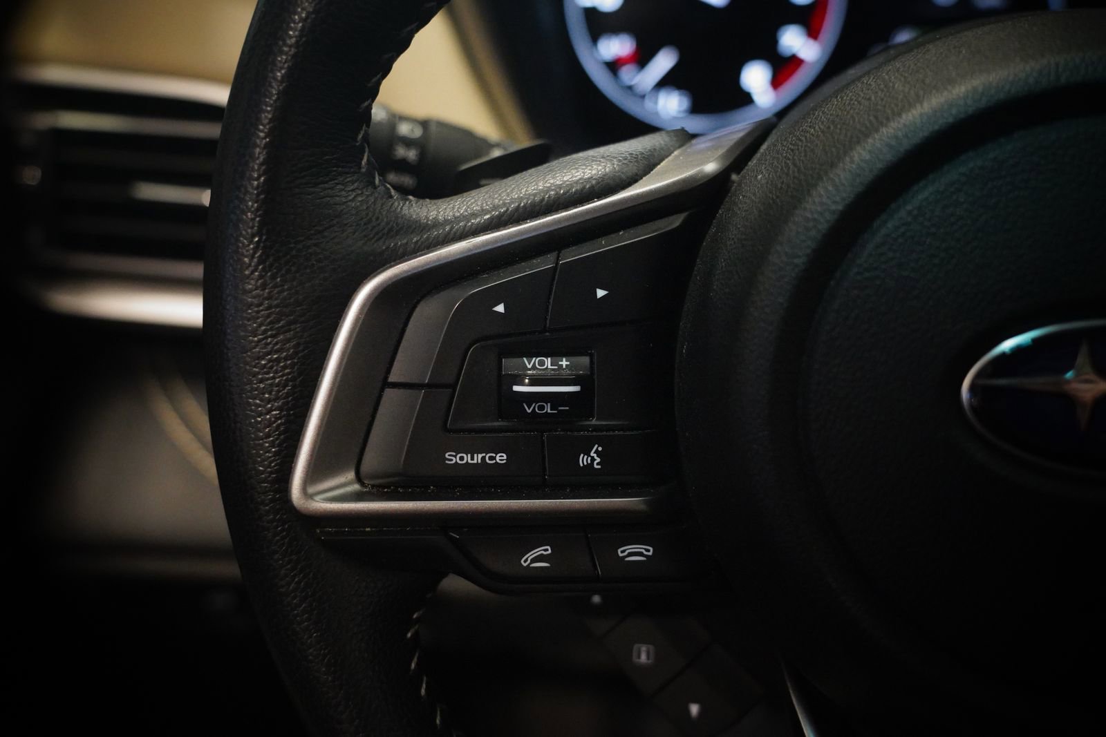 Used 2020 Subaru Outback Limited w/ Popular Package #2 image 16