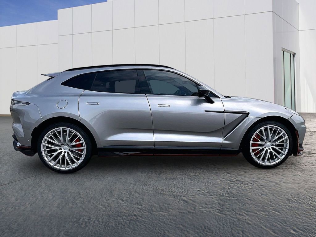 Used 2023 Aston Martin DBX 707 image 8