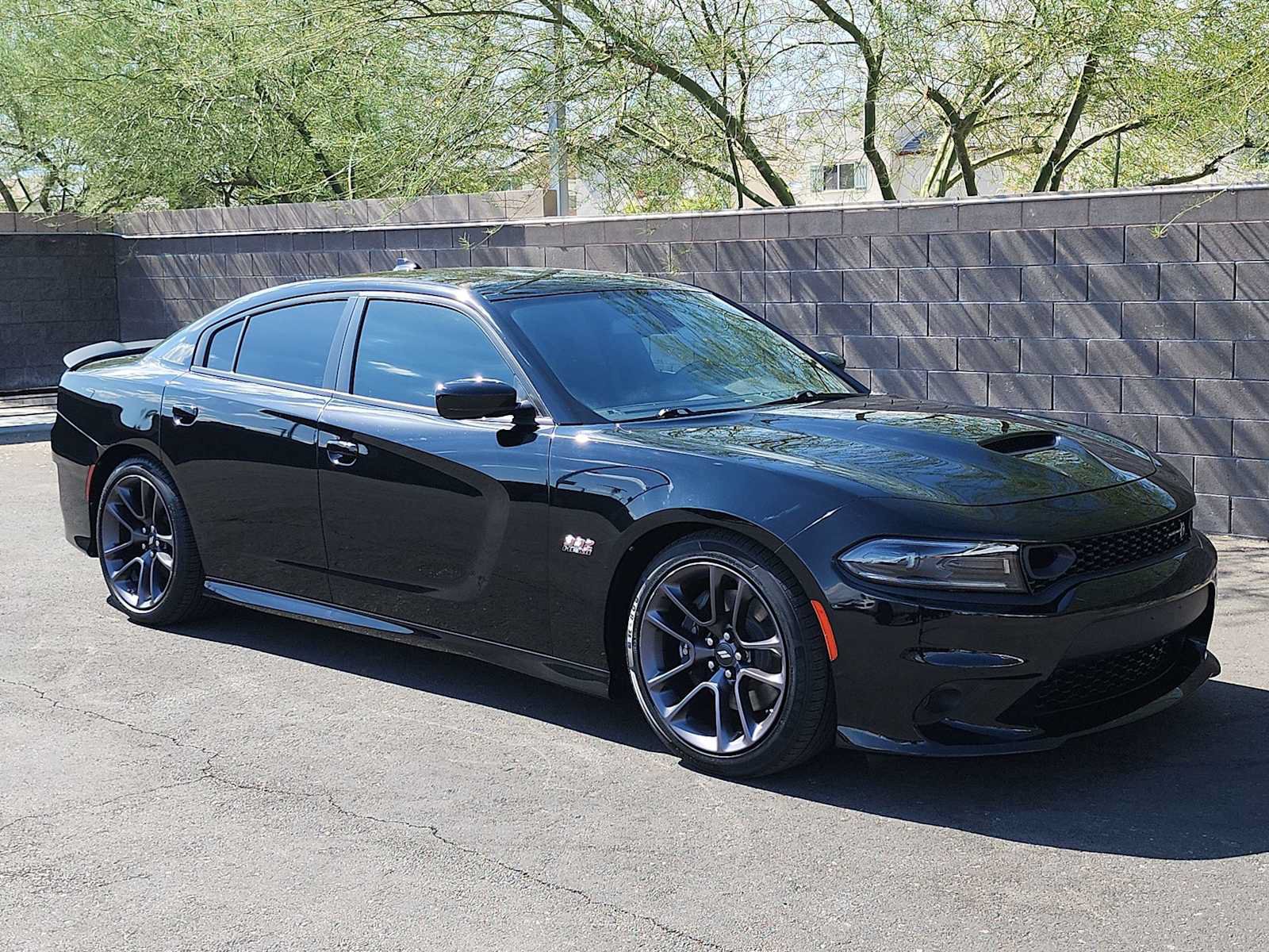 Used 2023 Dodge Charger Scat Pack RWD image 2