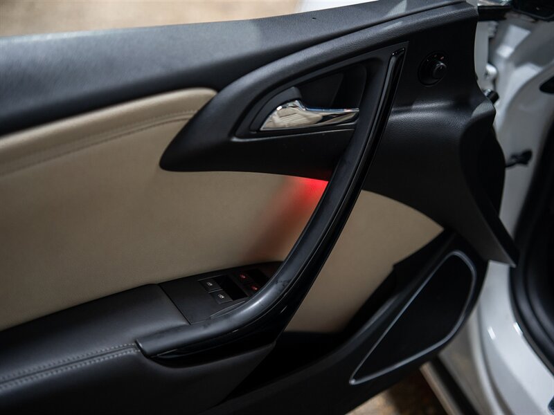 Used 2016 Buick Cascada Premium FWD image 30
