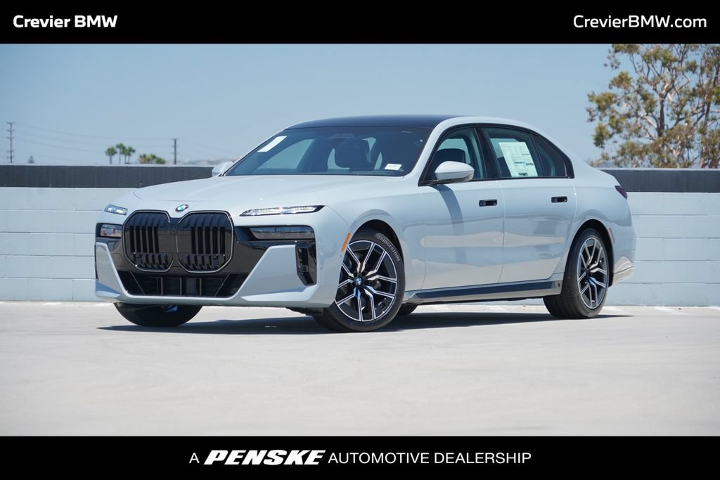 New 2026 BMW 760i xDrive w/ Executive Package