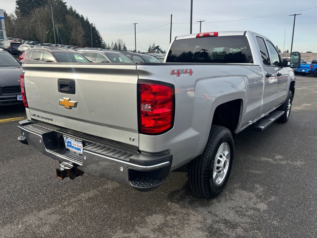 Used 2015 Chevrolet Silverado 2500 LT w/ LT Convenience Package image 5