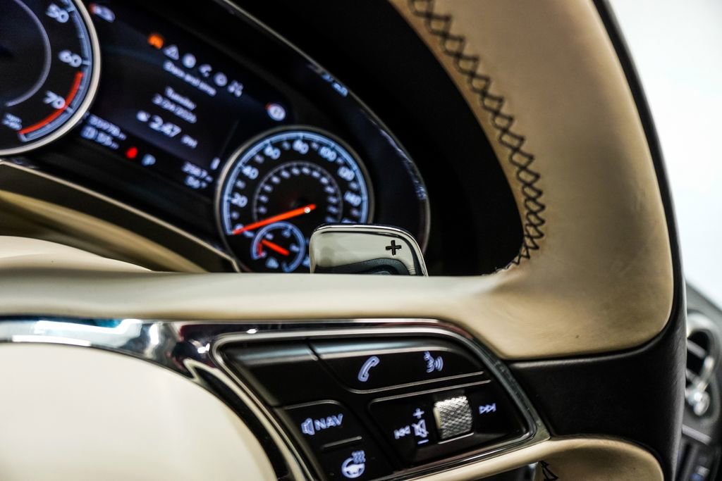 Used 2020 Bentley Bentayga Speed image 18