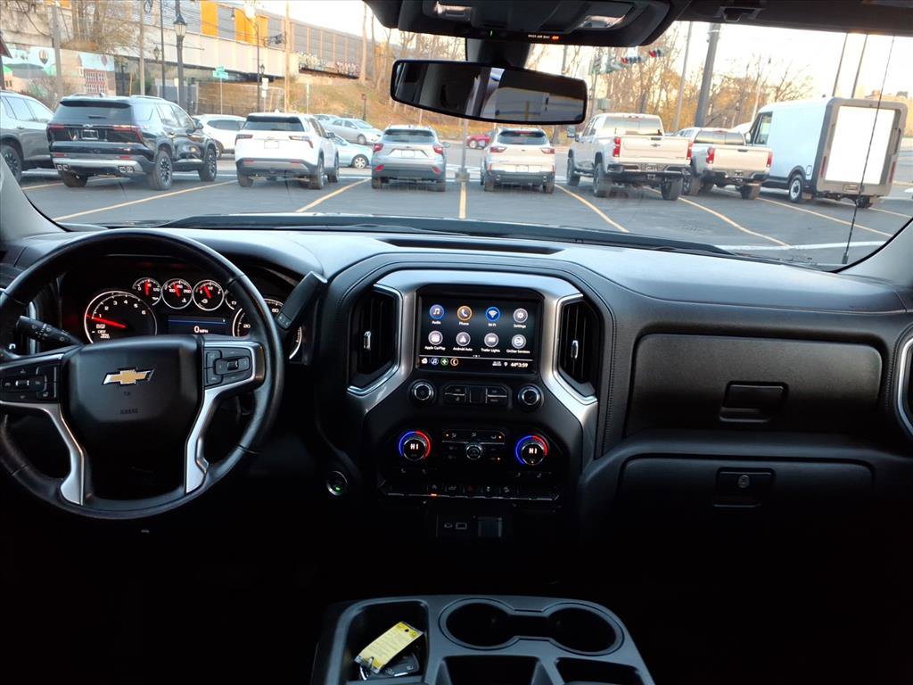 Used 2021 Chevrolet Silverado 1500 LT image 13