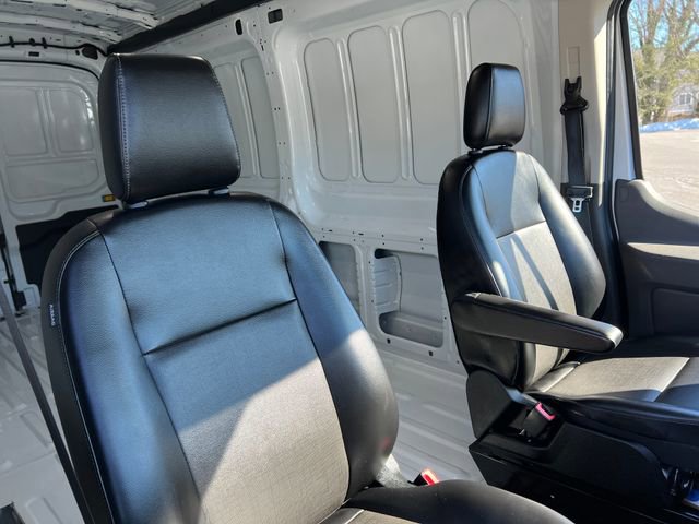 Used 2025 Ford Transit 250 148 Medium Roof image 35