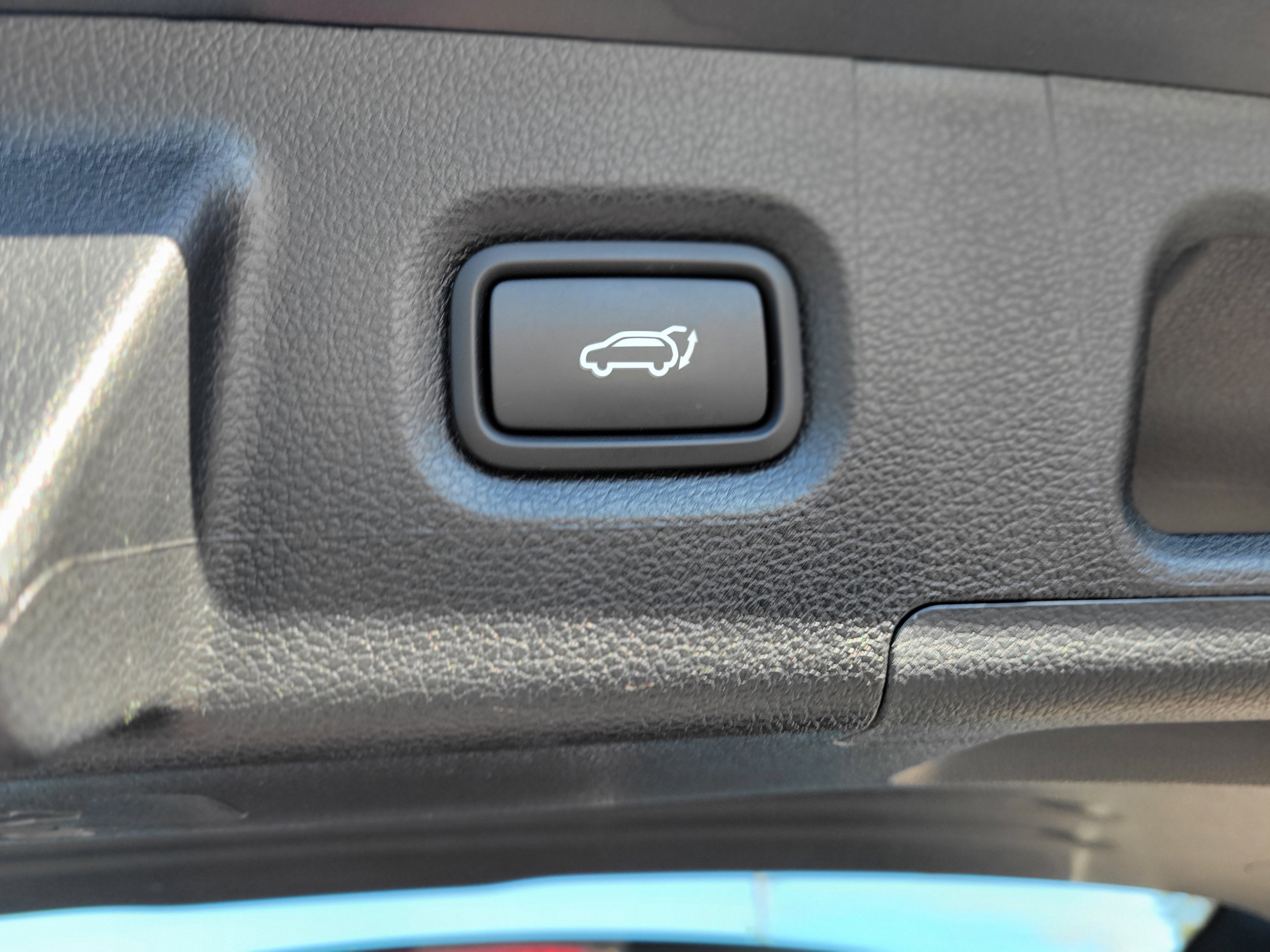 Used 2023 Hyundai Santa Fe SEL image 10