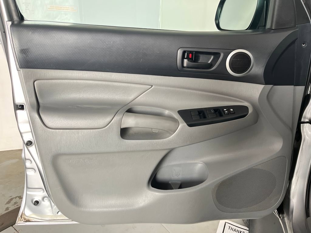 Used 2015 Toyota Tacoma 4x4 Double Cab image 37