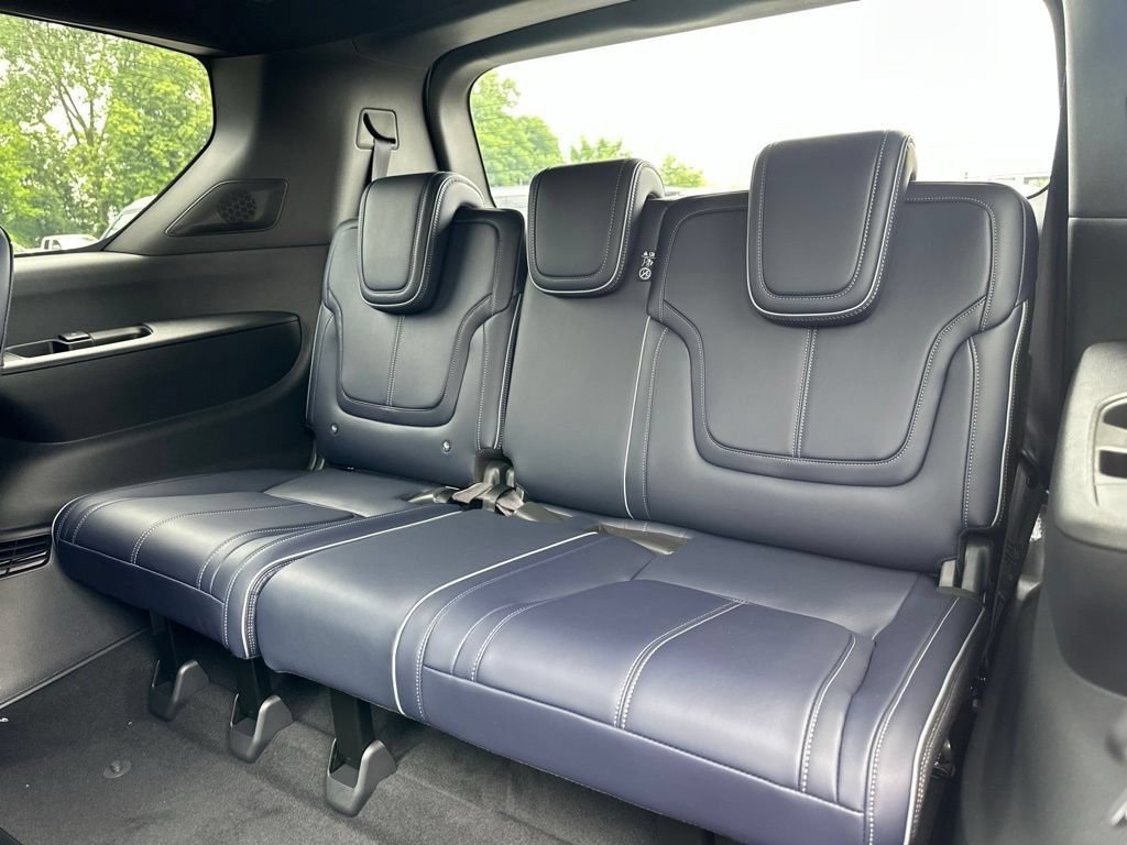 New 2027 INFINITI QX80 Sensory w/ Sport Exterior Package AWD/4WD image 31