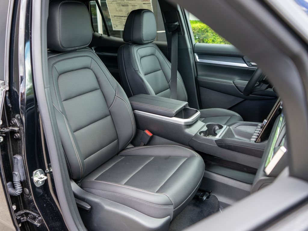 New 2026 GMC Terrain Elevation w/ Elevation Premium Package AWD/4WD image 9