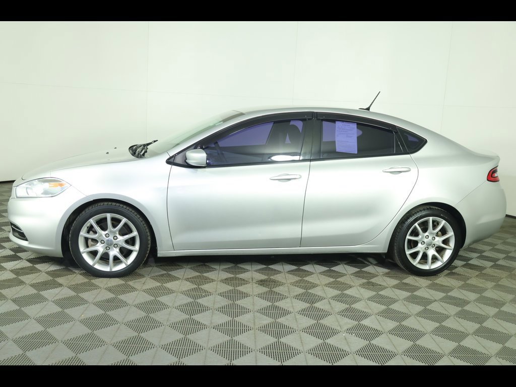 Used 2013 Dodge Dart SXT image 4