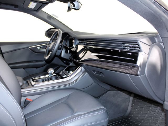 Used 2023 Audi Q8 Premium Plus w/ Premium Plus Package image 26