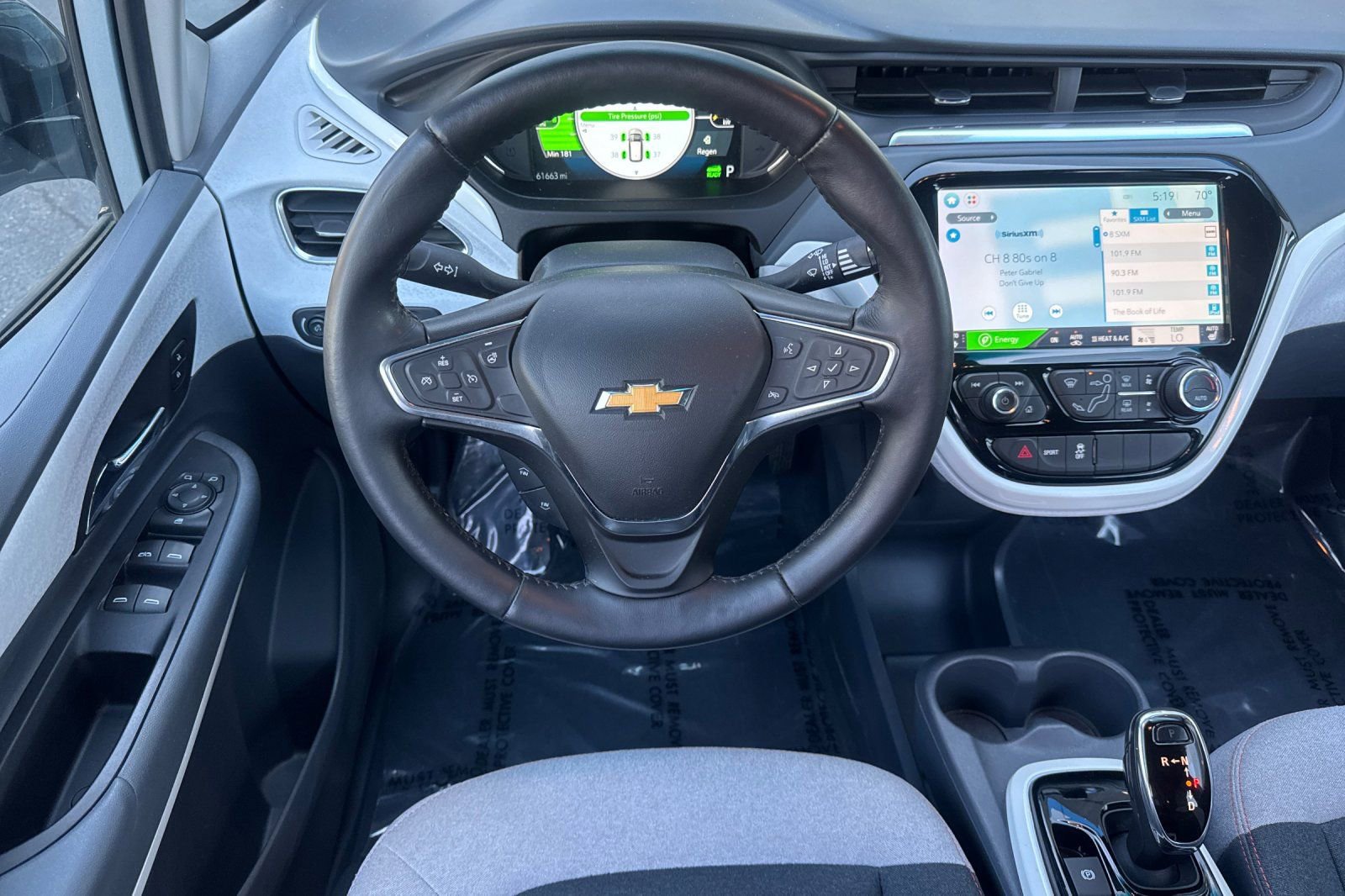 Used 2017 Chevrolet Bolt LT FWD image 17