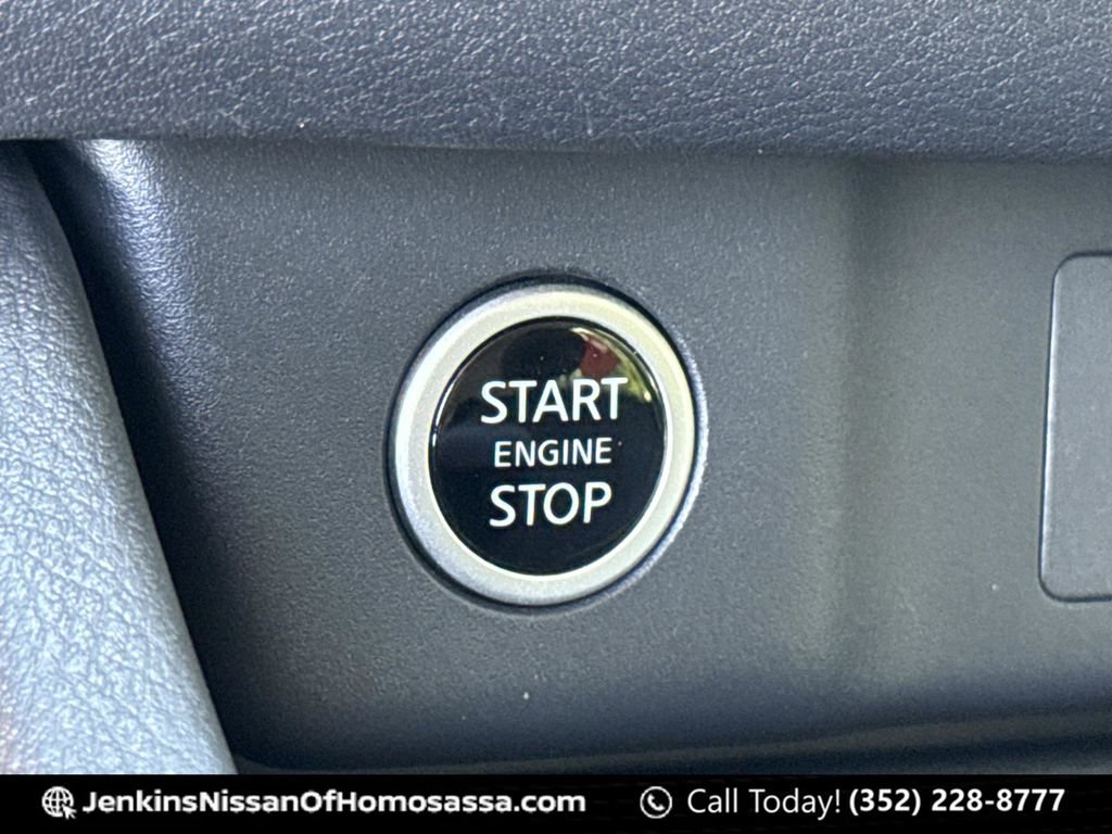 Certified 2023 Nissan Rogue SV w/ SV Premium B Package image 44