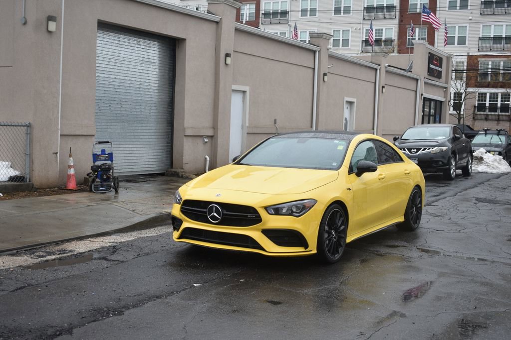Used 2023 Mercedes-Benz CLA 35 AMG 4MATIC image 2