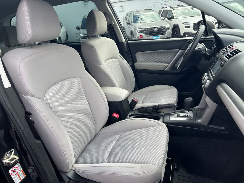 Used 2018 Subaru Forester 2.5i w/ Alloy Wheel Package AWD/4WD image 14