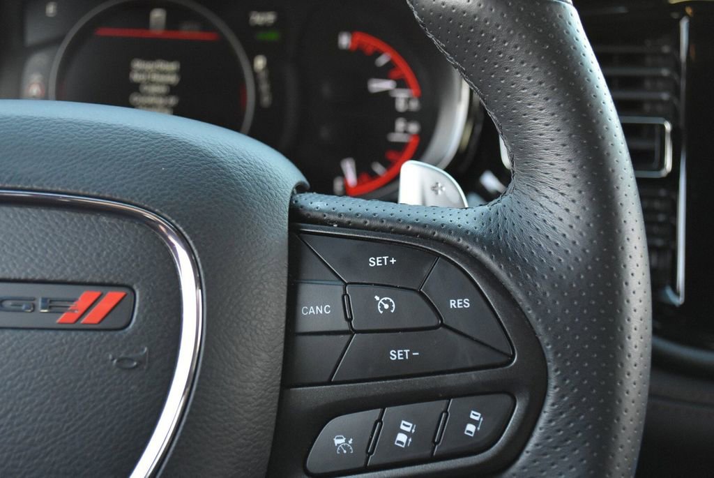 Used 2025 Dodge Durango GT image 21