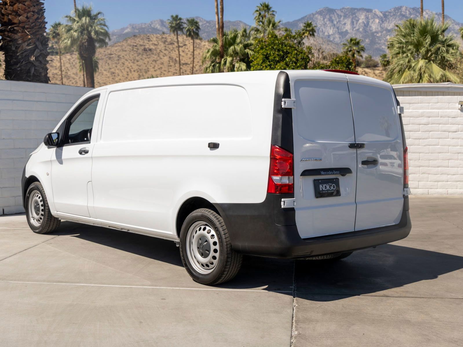 Used 2022 Mercedes-Benz Metris image 7