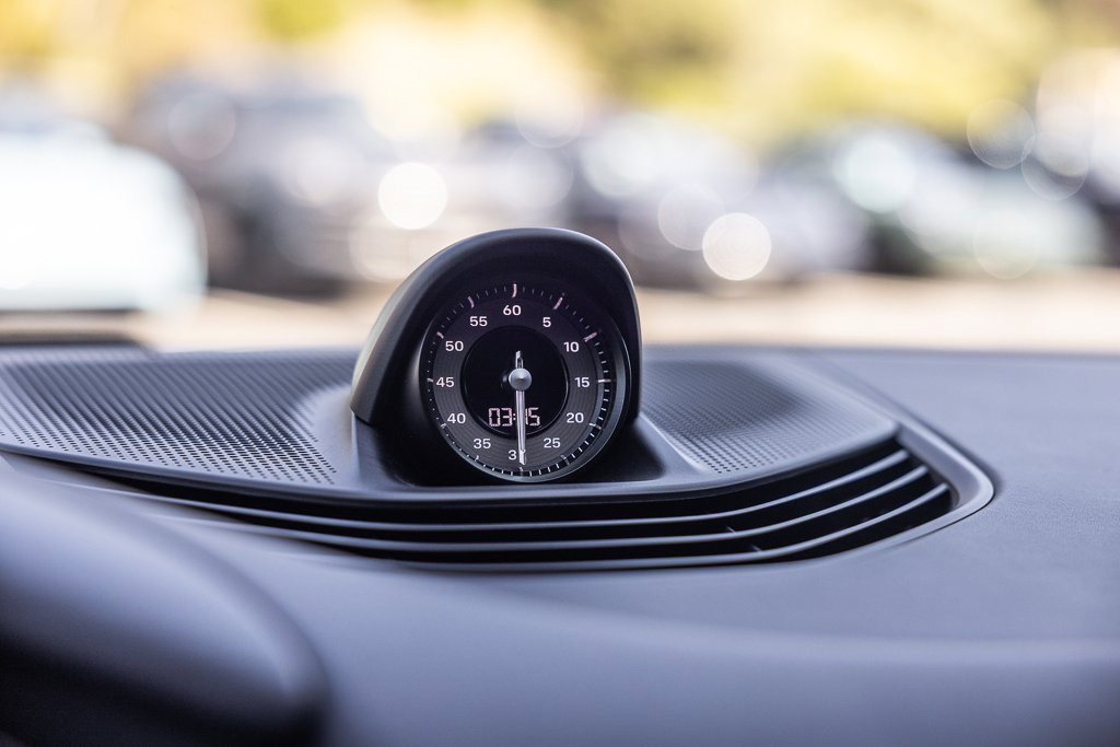 Certified 2025 Porsche Taycan Turbo image 25