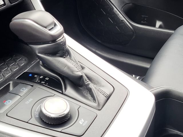 Used 2024 Toyota RAV4 XSE image 15