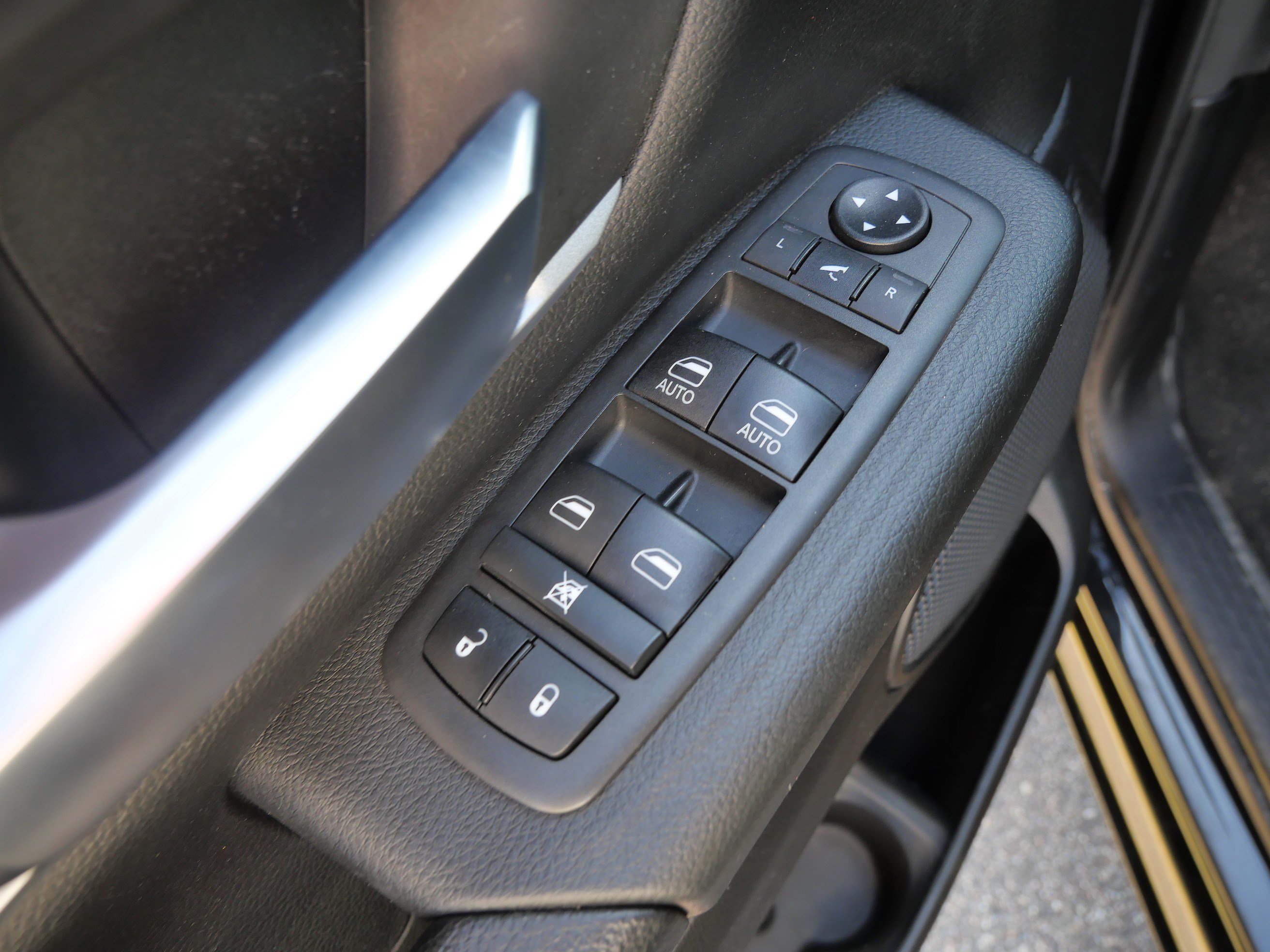 Used 2021 RAM 1500 Big Horn AWD/4WD image 19