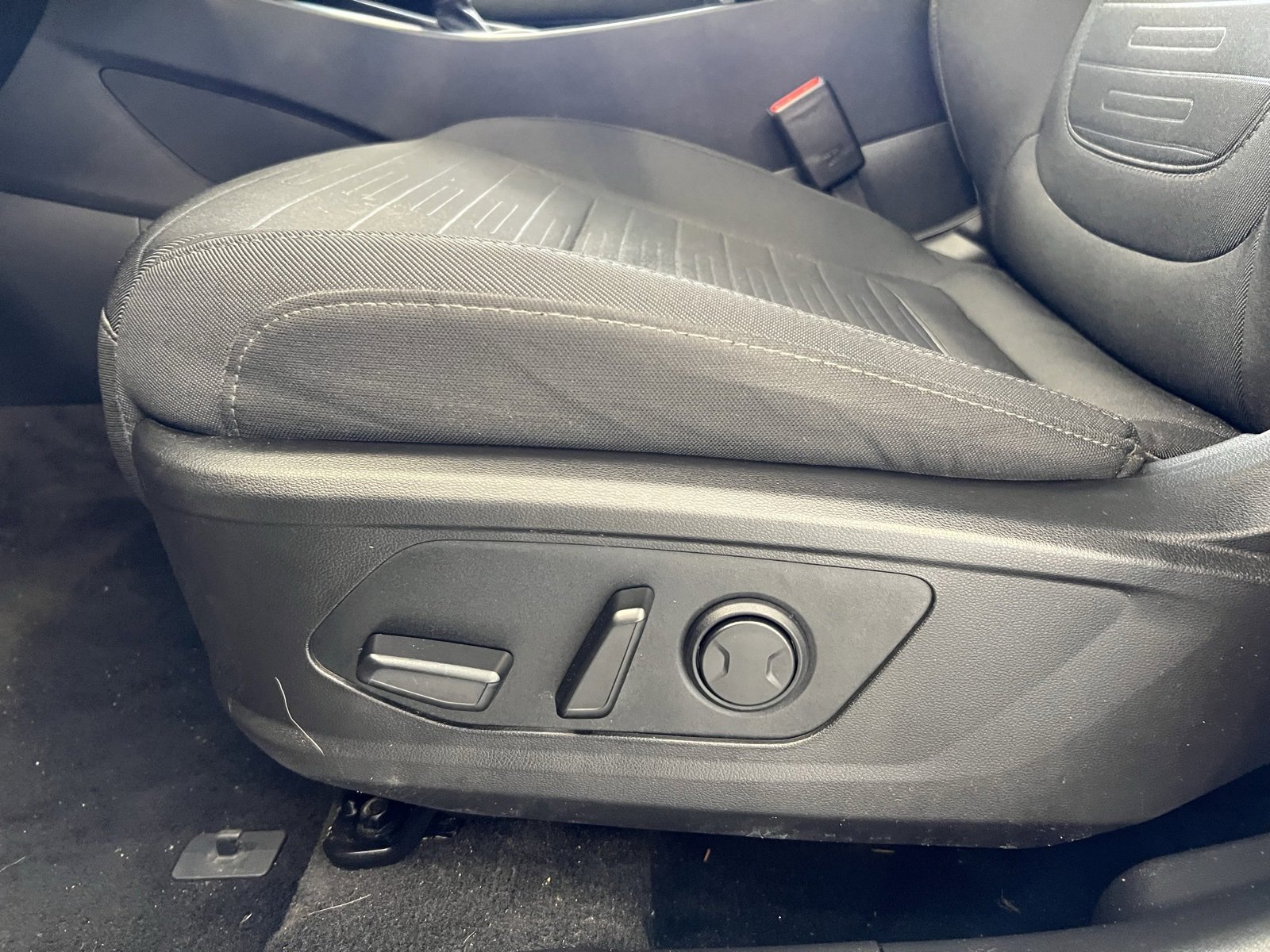 Used 2023 Hyundai Santa Cruz SEL w/ Activity Package image 36